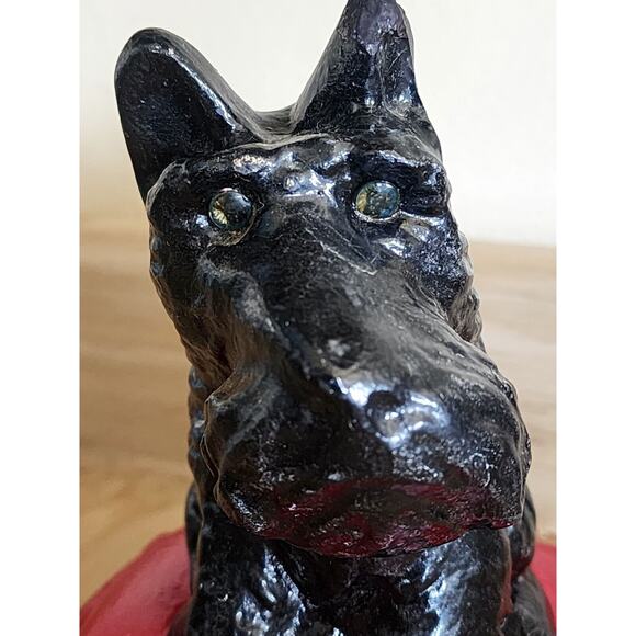 Vintage Dog On Pillow Chalkware Figurine Scottie Dog Black Scottish Terrier - Picture 8 of 12